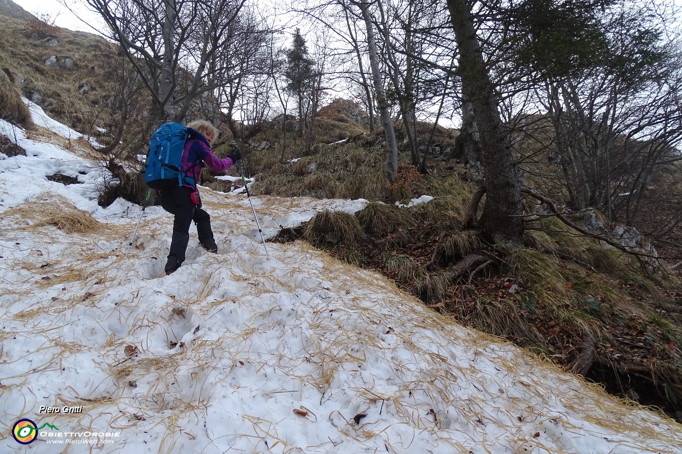 16 Tratto in ripida salita su neve.JPG